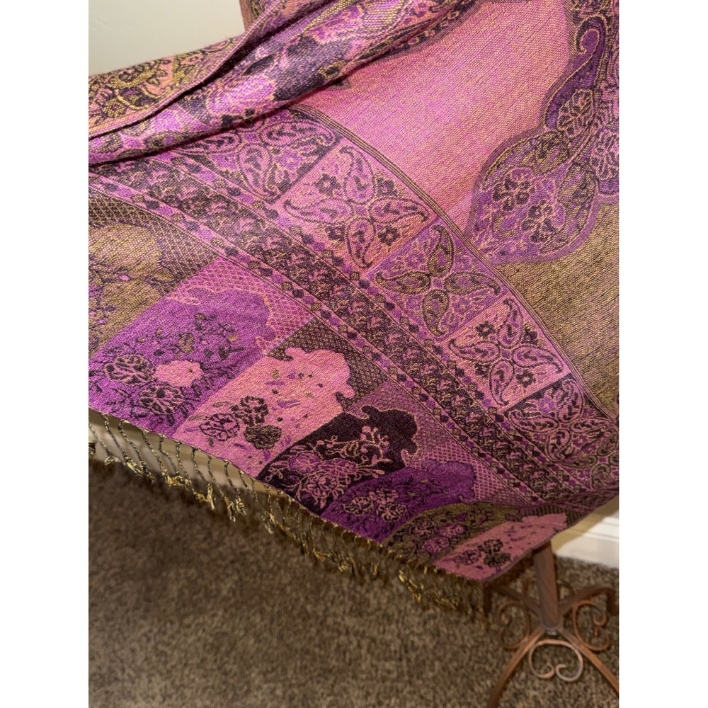 Elegant Paisley Pashmina Scarf Wrap Purple Gold Fringe Accent - Picture 6 of 8